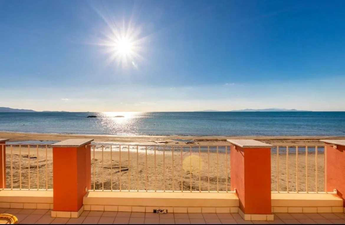 Villa Villino Gelli Follonica Italia