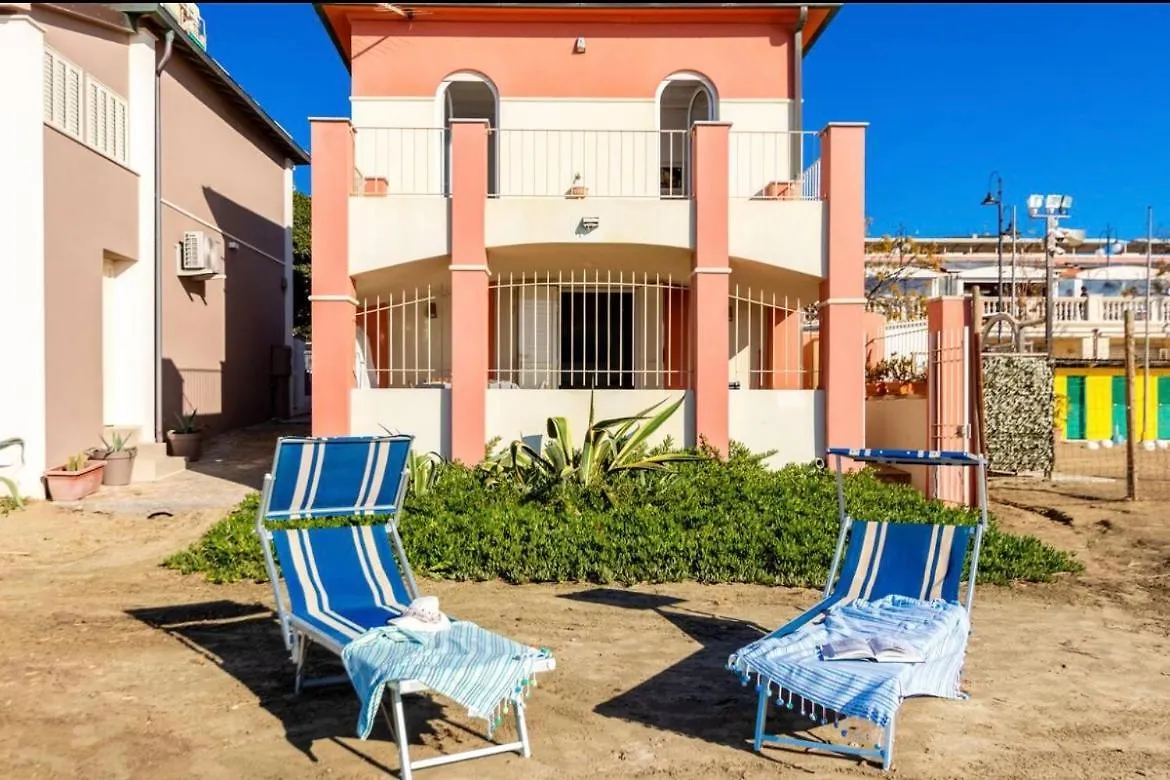 Villa Villino Gelli à Follonica